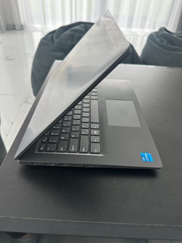 IMG_3153 Lenovo V14-IIL i3 11th Gen 8GB 256GB SSD