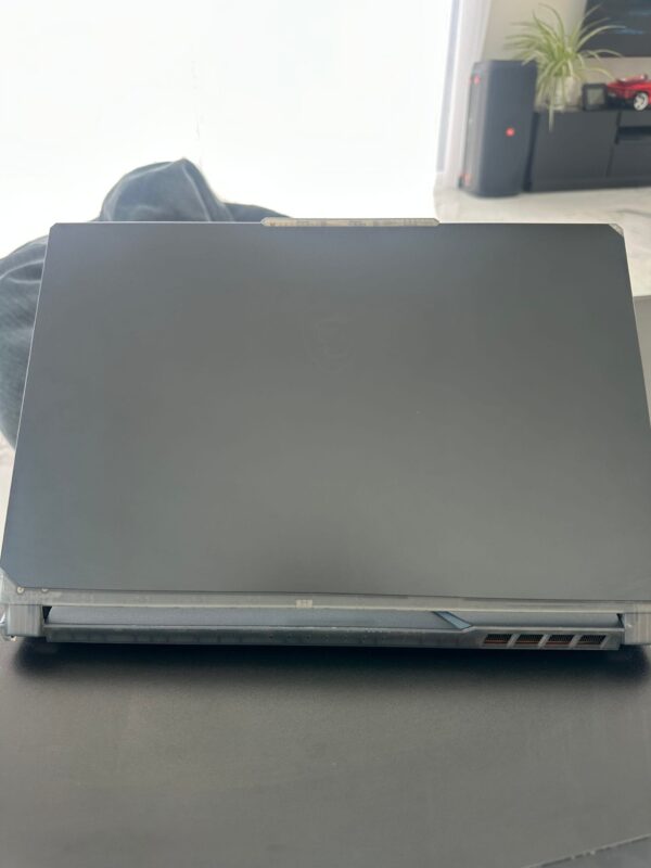 MSI Cyborg 15 A12VE i5-12450H 16GB DDR5 512GB SSD RTX4050