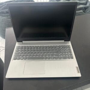 Lenovo IdeaPad 3 15IIL05 i5 8GB 256GB SSD