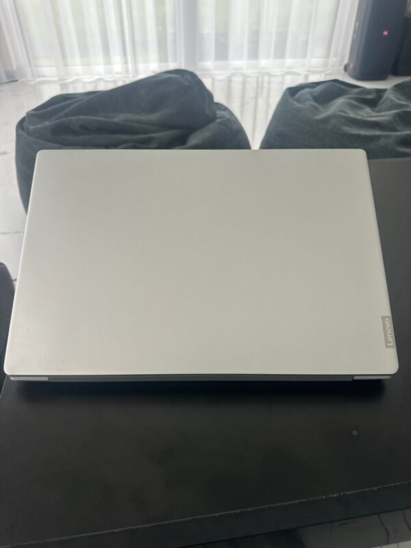 IMG_3251 Lenovo IdeaPad 330S-15IKB i5-8250U 8GB RAM 256GB SSD GTX1050 15.6” Gaming Nešiojamas Kompiuteris