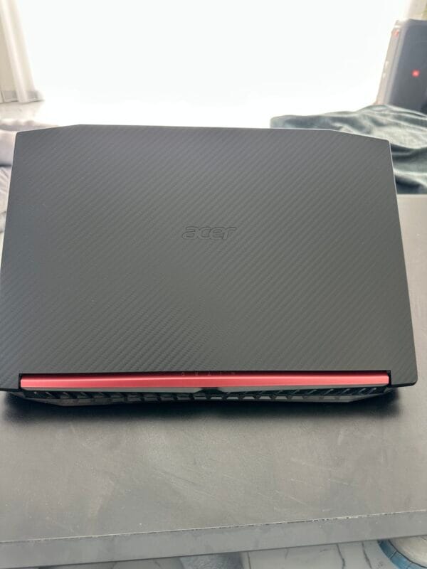IMG_3336 Acer Nitro 5 AN515-52 i5 / 16GB RAM / 512GB SSD / GTX 1050