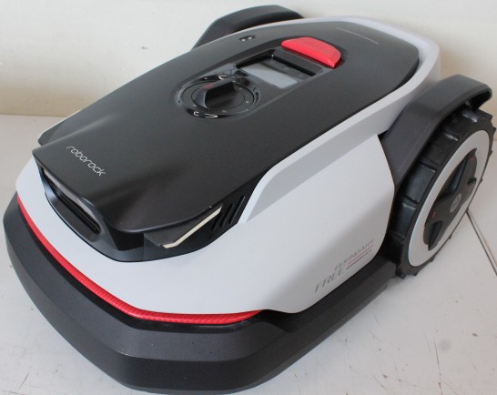 original SALE OUT. | Roborock RockNeo Q110 Mower, 2WD, 1000m², RTK + VSLAM, (Edge Cutting module sold separately) | DAMAGED PACKAGING, USED, SCRATCHED, DIRTY